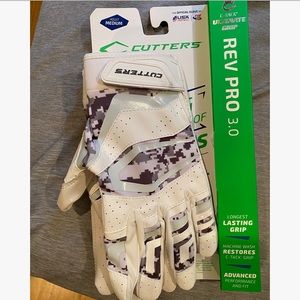 cutters rev pro 3.0 gloves